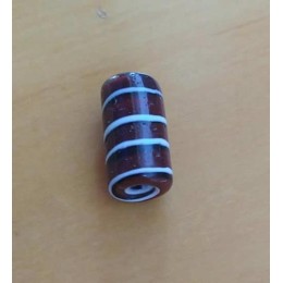 Murano 23x12 mm marron preto branco uma unidade