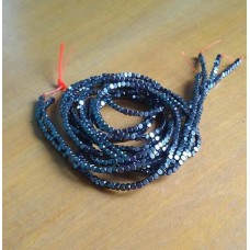 Pedra hematita 2 mm quadrada fio