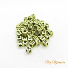 Acrílico letra dourado quadrado 06 mm 25 gramas